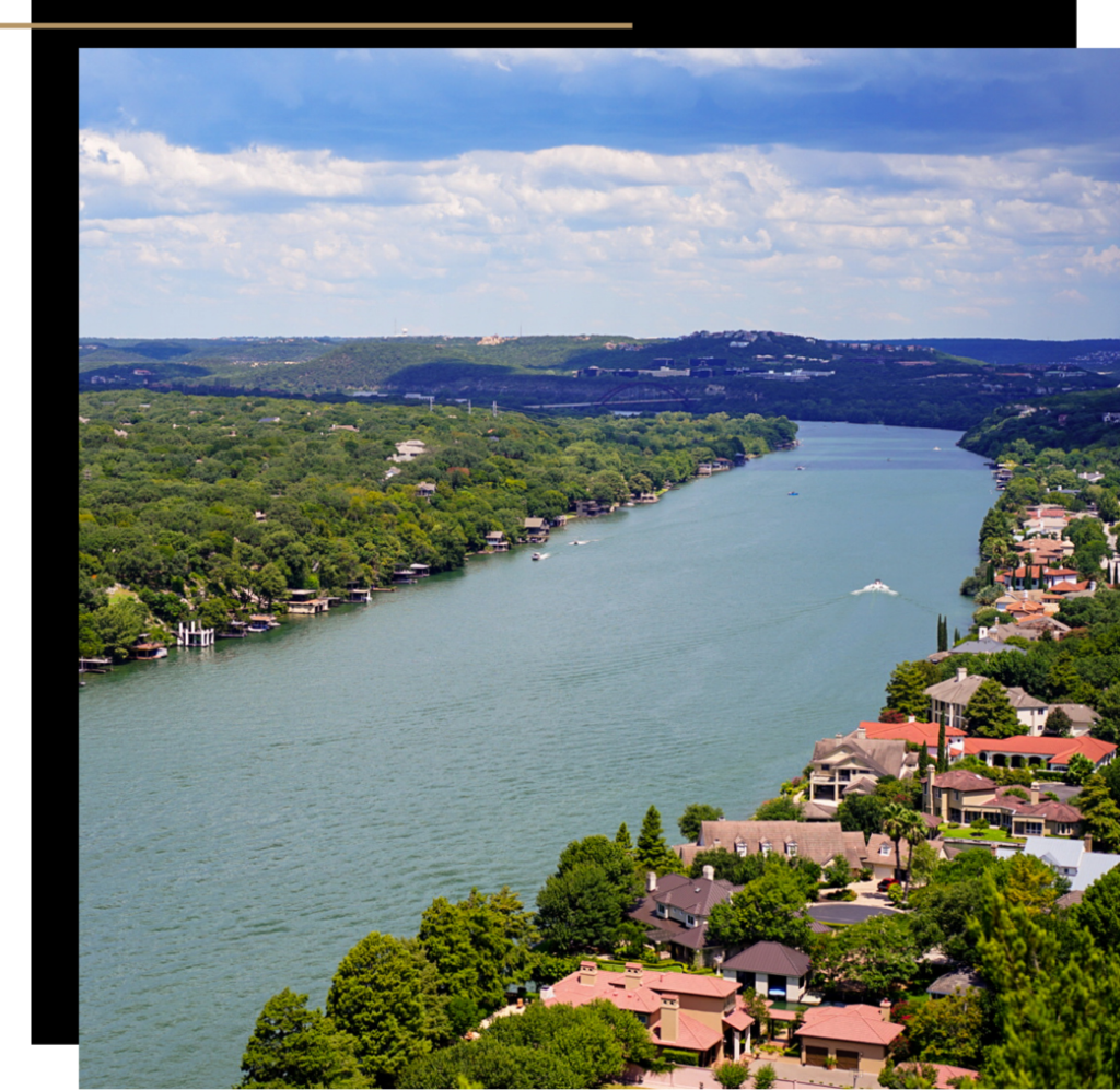 The view from Mount Bonnell 